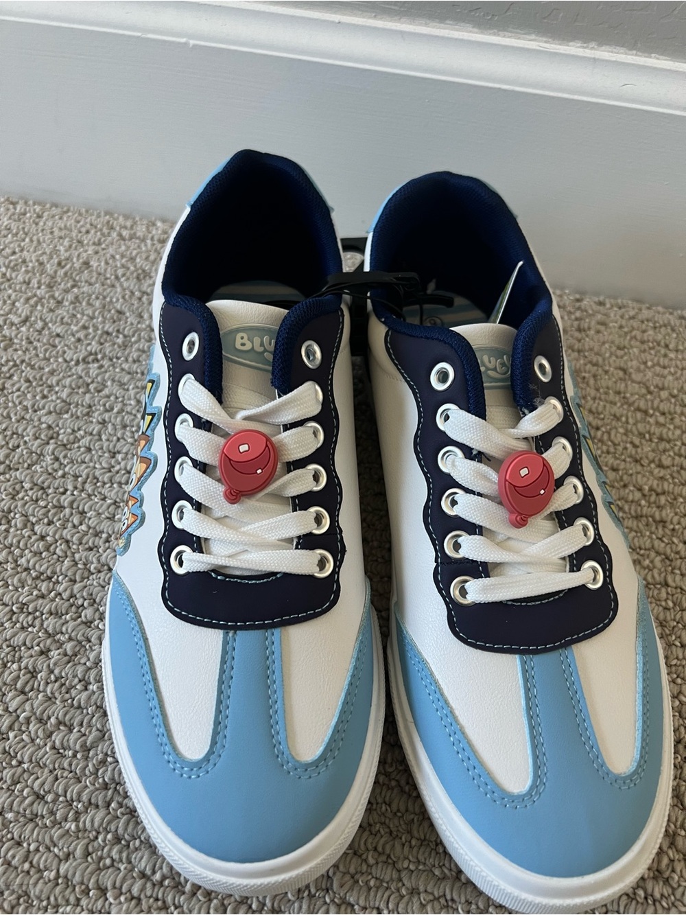Bluey Women's Low Top Sneakers NWT size 9 
$12